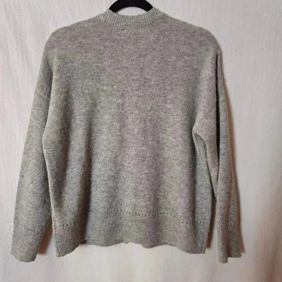 ♥Torrid 00 sweater - Picture 10 of 11